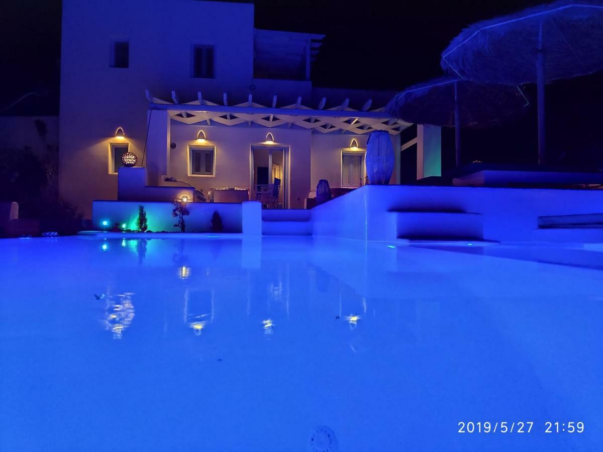 Santoxenia Luxury Villa Камарі Екстер'єр фото